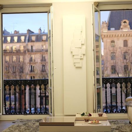 Two Bedroom Luxury Apartment - Balcony With View Of Notre Dame Παρίσι Εξωτερικό φωτογραφία