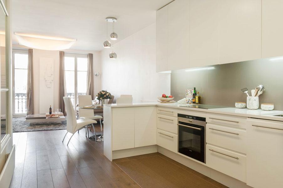 Two Bedroom Luxury Apartment - Balcony With View Of Notre Dame Παρίσι Εξωτερικό φωτογραφία