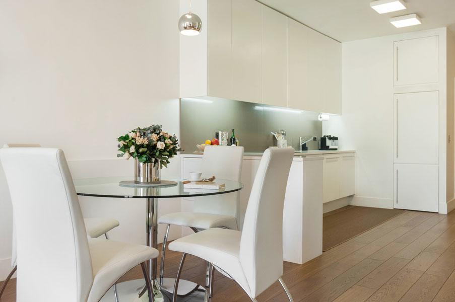 Two Bedroom Luxury Apartment - Balcony With View Of Notre Dame Παρίσι Εξωτερικό φωτογραφία
