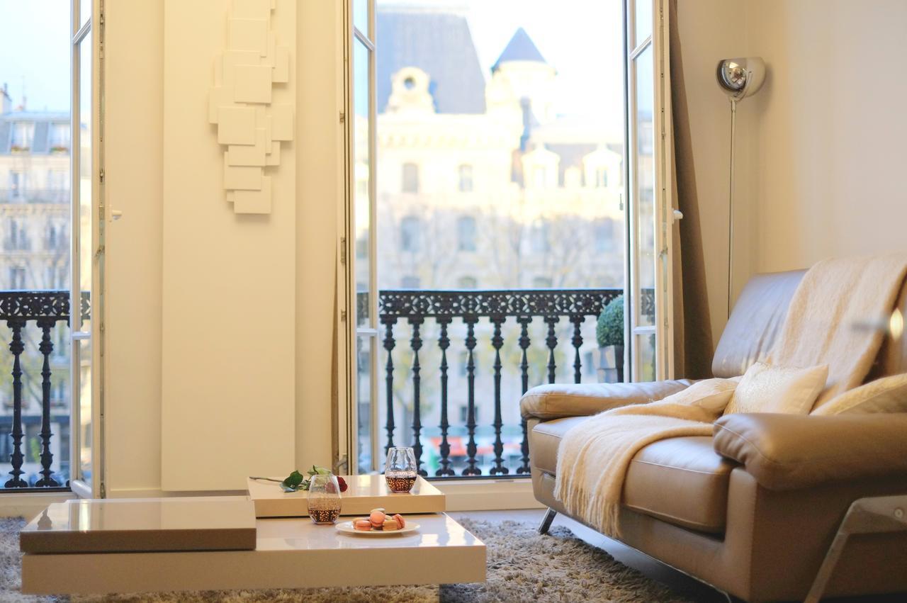 Two Bedroom Luxury Apartment - Balcony With View Of Notre Dame Παρίσι Εξωτερικό φωτογραφία
