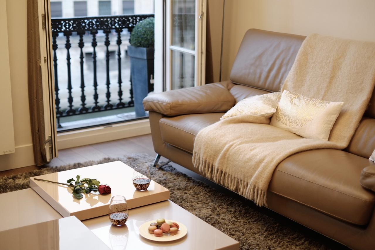 Two Bedroom Luxury Apartment - Balcony With View Of Notre Dame Παρίσι Εξωτερικό φωτογραφία